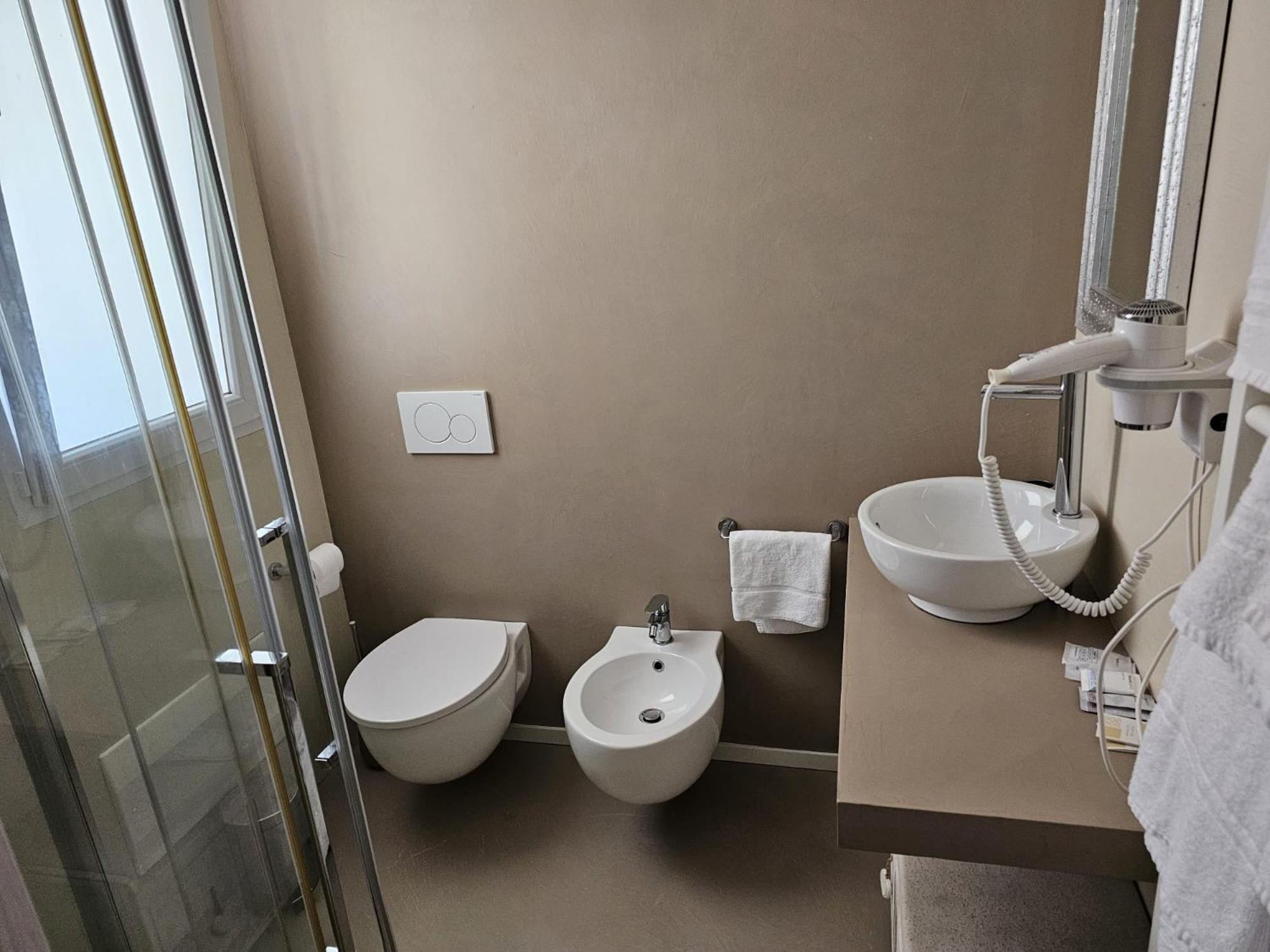 Venus Suites Cervia Exterior foto