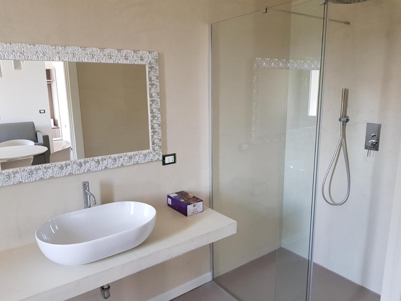 Venus Suites Cervia Exterior foto