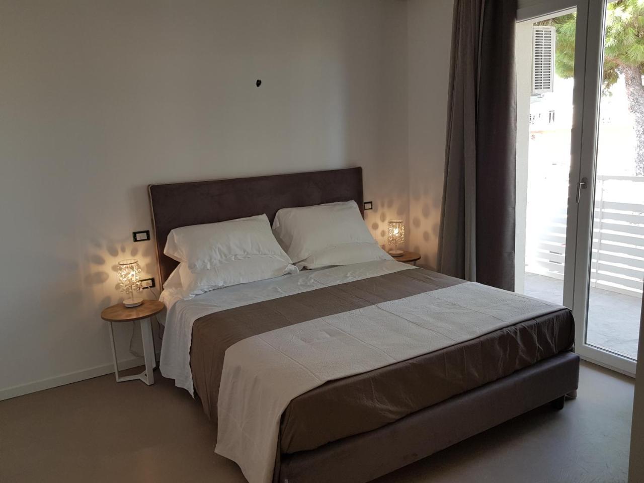 Venus Suites Cervia Exterior foto